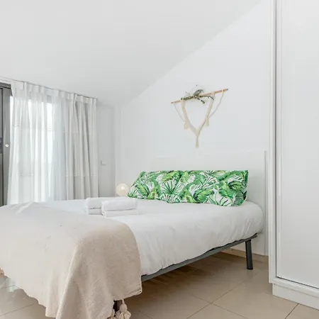 아파트 Milenial Immo Duplex Con Piscina A Un Paso Del Mar 로지즈